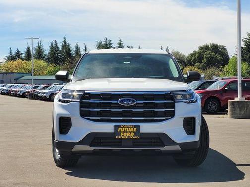 Oxford White 2026 Ford Explorer Active