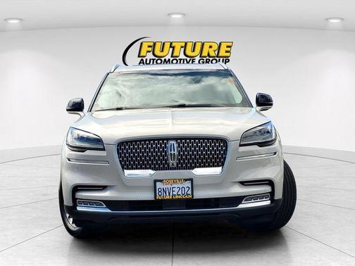 Ceramic White 2020 Lincoln Aviator Reserve AWD