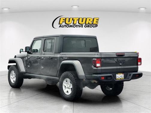 2021 Jeep Gladiator Sport