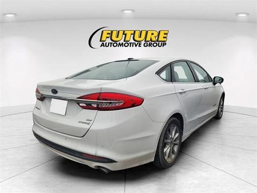 2017 Ford Fusion Hybrid SE
