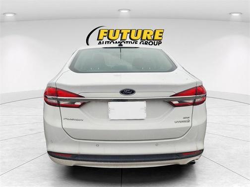 2017 Ford Fusion Hybrid SE