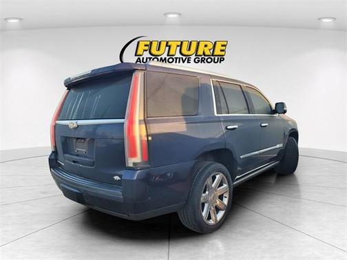 2018 Cadillac Escalade Premium Luxury