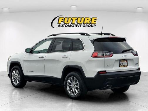 2022 Jeep Cherokee Latitude Lux