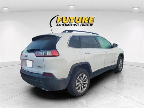 2022 Jeep Cherokee Latitude Lux