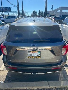 Gray Metallic 2021 Ford Explorer XLT