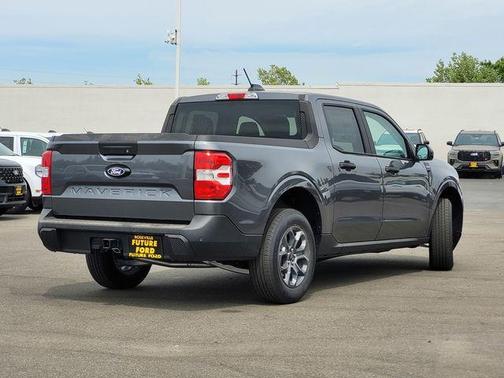 Carbonized Gray Metallic 2026 Ford Maverick XLT