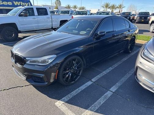 2016 BMW 750 i