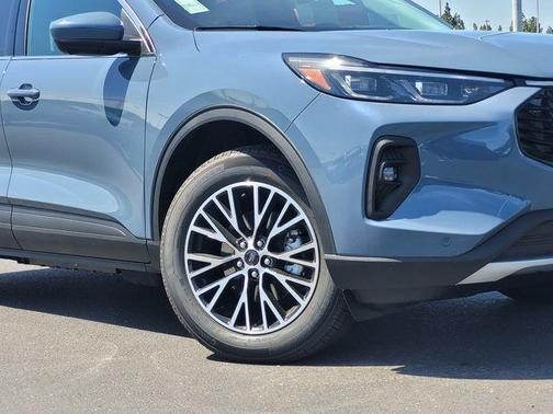 2025 Ford Escape PHEV