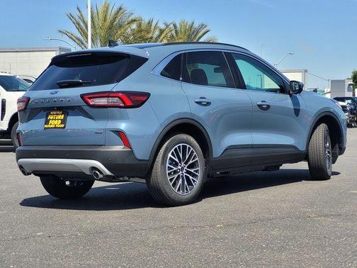 2025 Ford Escape PHEV