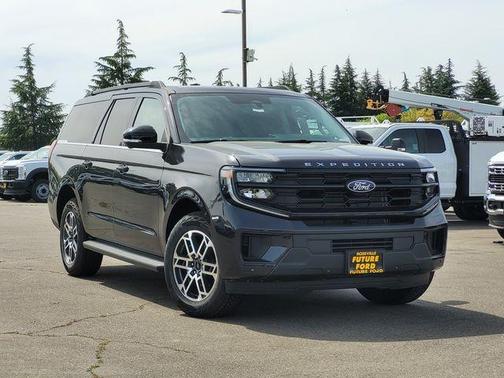 Dark Matter Gray Metallic 2026 Ford Expedition Max Active