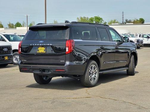 Dark Matter Gray Metallic 2026 Ford Expedition Max Active