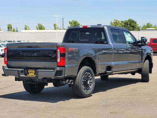 2026 Ford F-350 Platinum