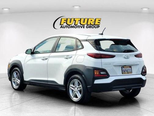 2021 Hyundai KONA SE