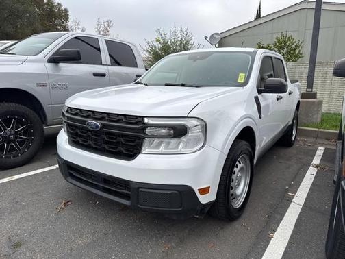 2022 Ford Maverick XL