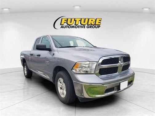 2024 RAM 1500 Classic SLT