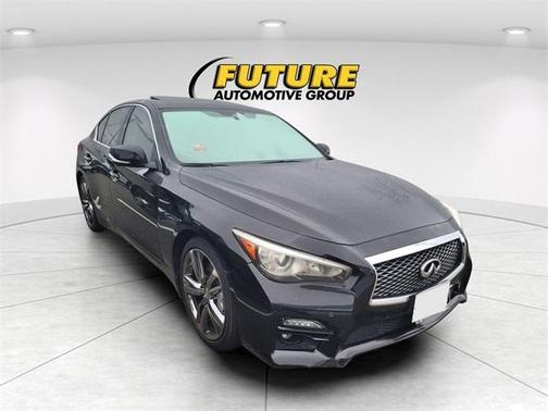 2014 INFINITI Q50 Hybrid Sport