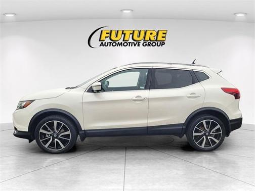 2017 Nissan Rogue Sport SL