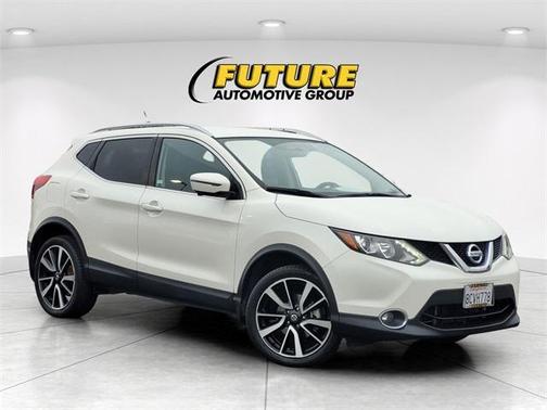 2017 Nissan Rogue Sport SL