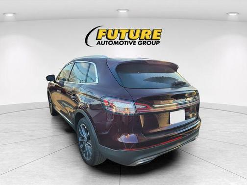 Burgundy Velvet Metallic Tinted Clearcoat 2023 Lincoln Nautilus Reserve