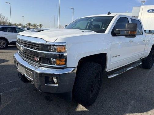 2017 Chevrolet Silverado 2500 LT