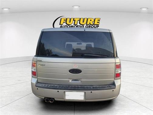 2010 Ford Flex SE