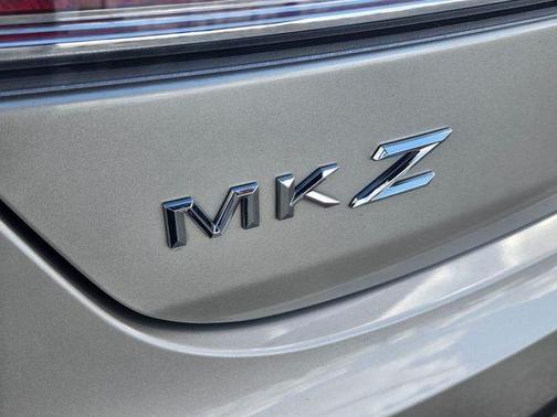 2017 Lincoln MKZ Reserve