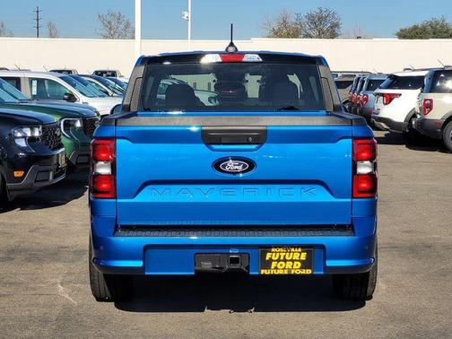 2026 Ford Maverick Lobo Standard