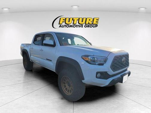 2020 Toyota Tacoma 