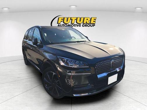 Green Clearcoat Metallic 2022 Lincoln Aviator Reserve AWD