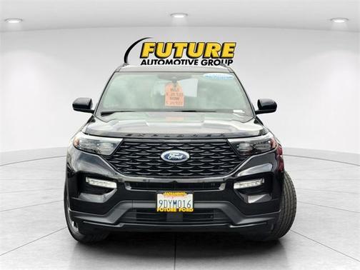 2022 Ford Explorer ST-Line