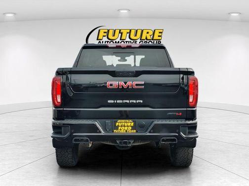 2022 GMC Sierra 1500 Limited AT4