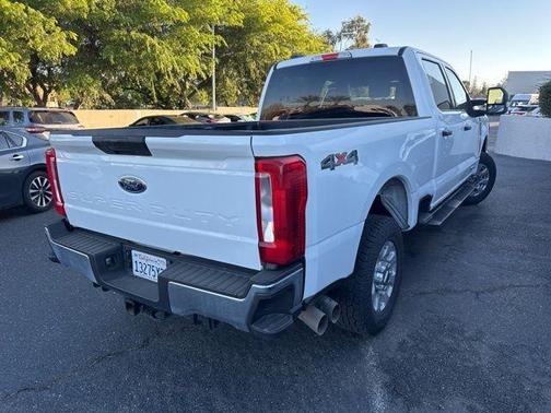 2024 Ford F-250 XLT