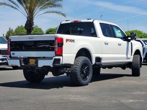 2026 Ford F-250 Platinum