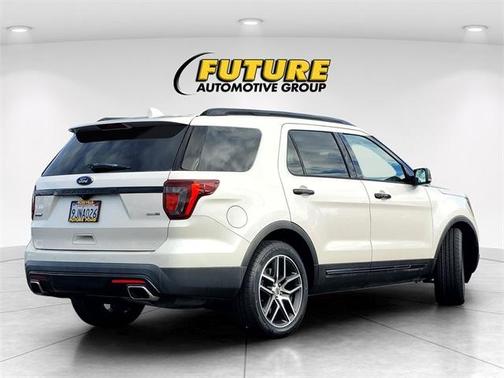 2017 Ford Explorer sport