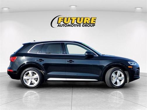 2018 Audi Q5 2.0T Premium Plus