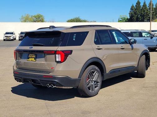 Gray 2026 Ford Explorer ST