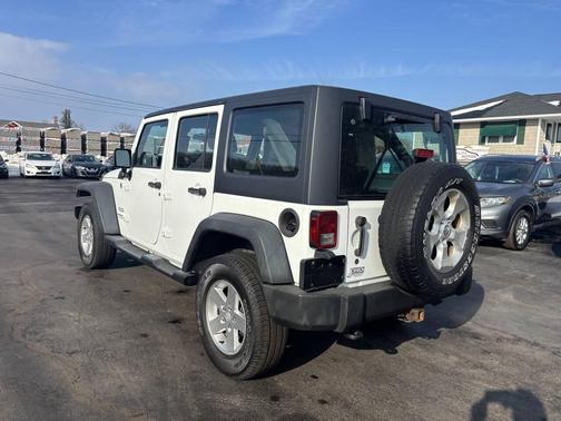 2013 Jeep Wrangler Unlimited Sport