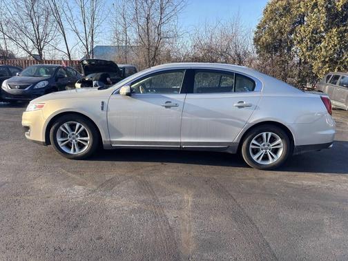 2009 Lincoln MKS Base