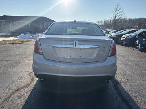 2009 Lincoln MKS Base
