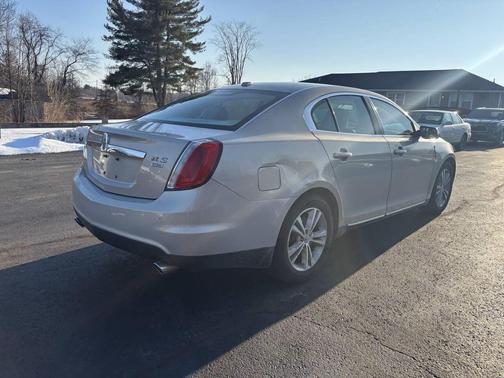 2009 Lincoln MKS Base