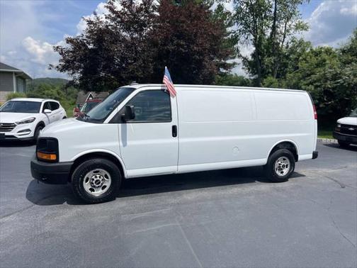 2016 GMC Savana 3500 Work Van