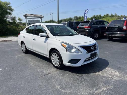2019 Nissan Versa 1.6 SV