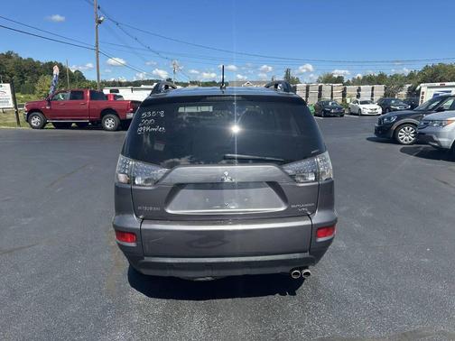 2010 Mitsubishi Outlander XLS