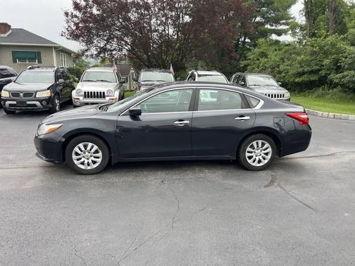 Gun Metallic 2017 Nissan Altima 2.5 S