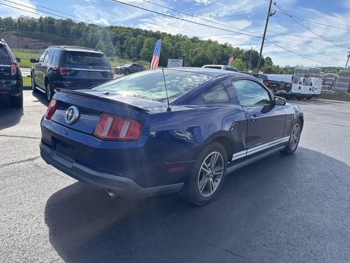 Blue 2010 Ford Mustang Premium
