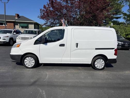 Designer White 2017 Chevrolet City Express 1LS