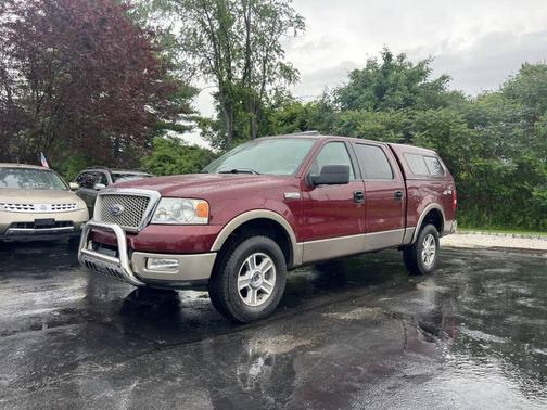 Maroon 2004 Ford F-150 Lariat SuperCrew