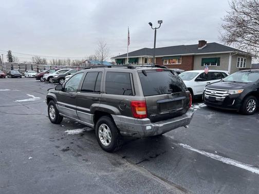2000 Jeep Grand Cherokee Laredo 4WD