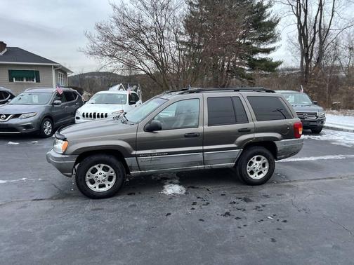 2000 Jeep Grand Cherokee Laredo 4WD