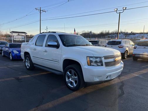 2013 Chevrolet Avalanche LTZ